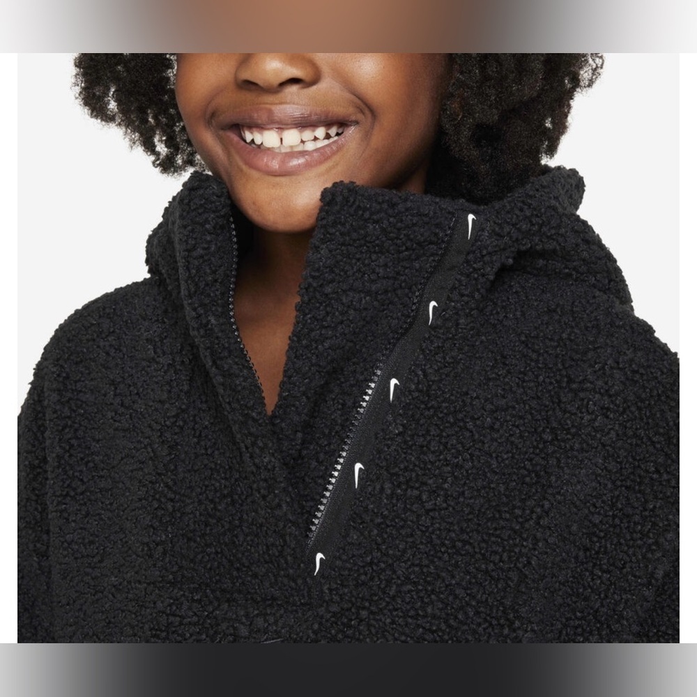 Nike Therma-FIT Faux Shearling Jacket Kids Size Small Black Sherpa Hooded NWT - Picture 3 of 9